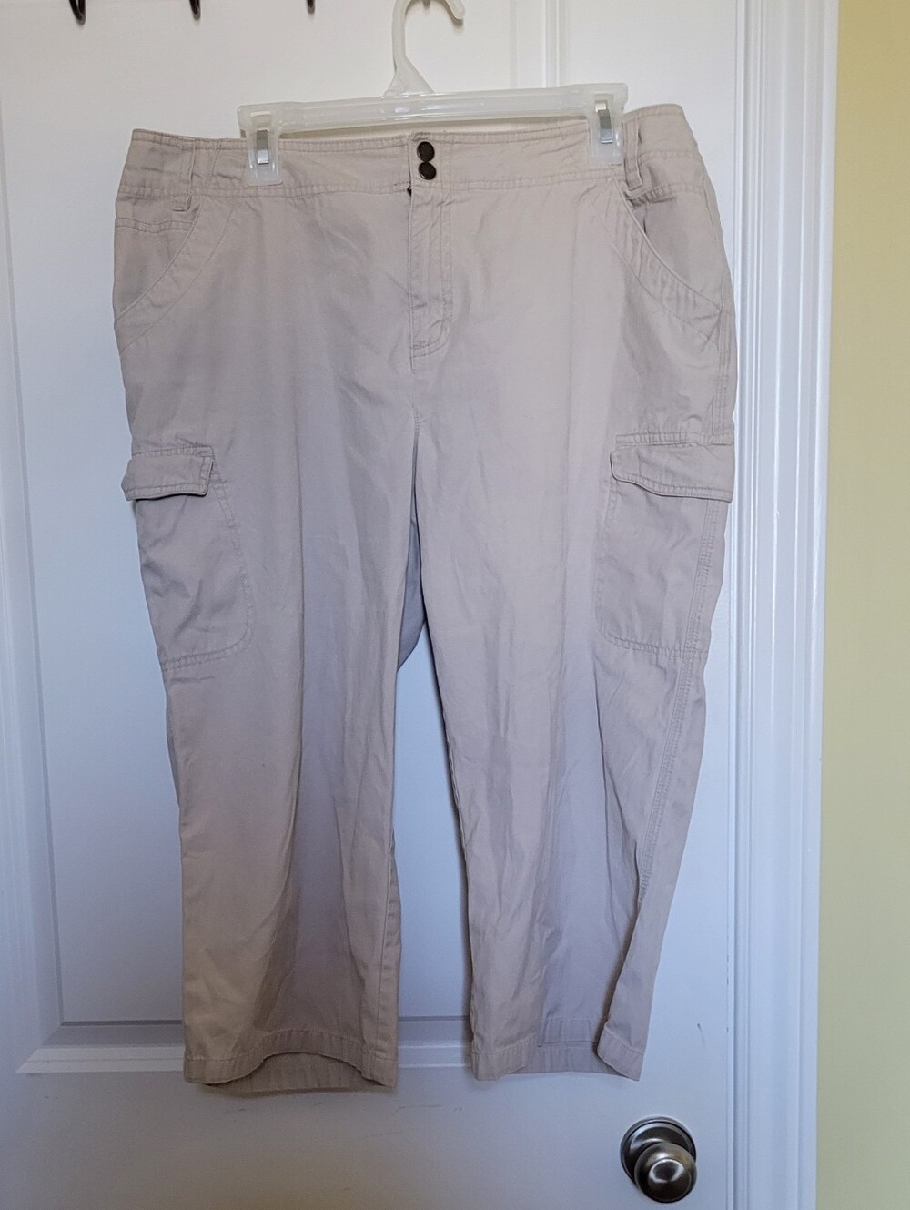 Jessica capri pants beige plus size 16 100% cotton vintage 2000s Y2K cargo crop